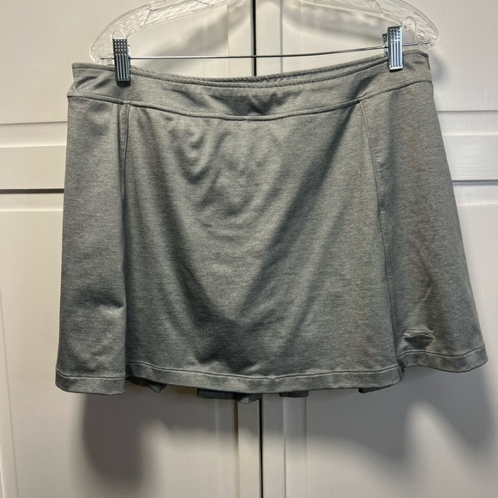 Slazenger Golf Skort With Pleated Detail Size Women’s XL Color Gray